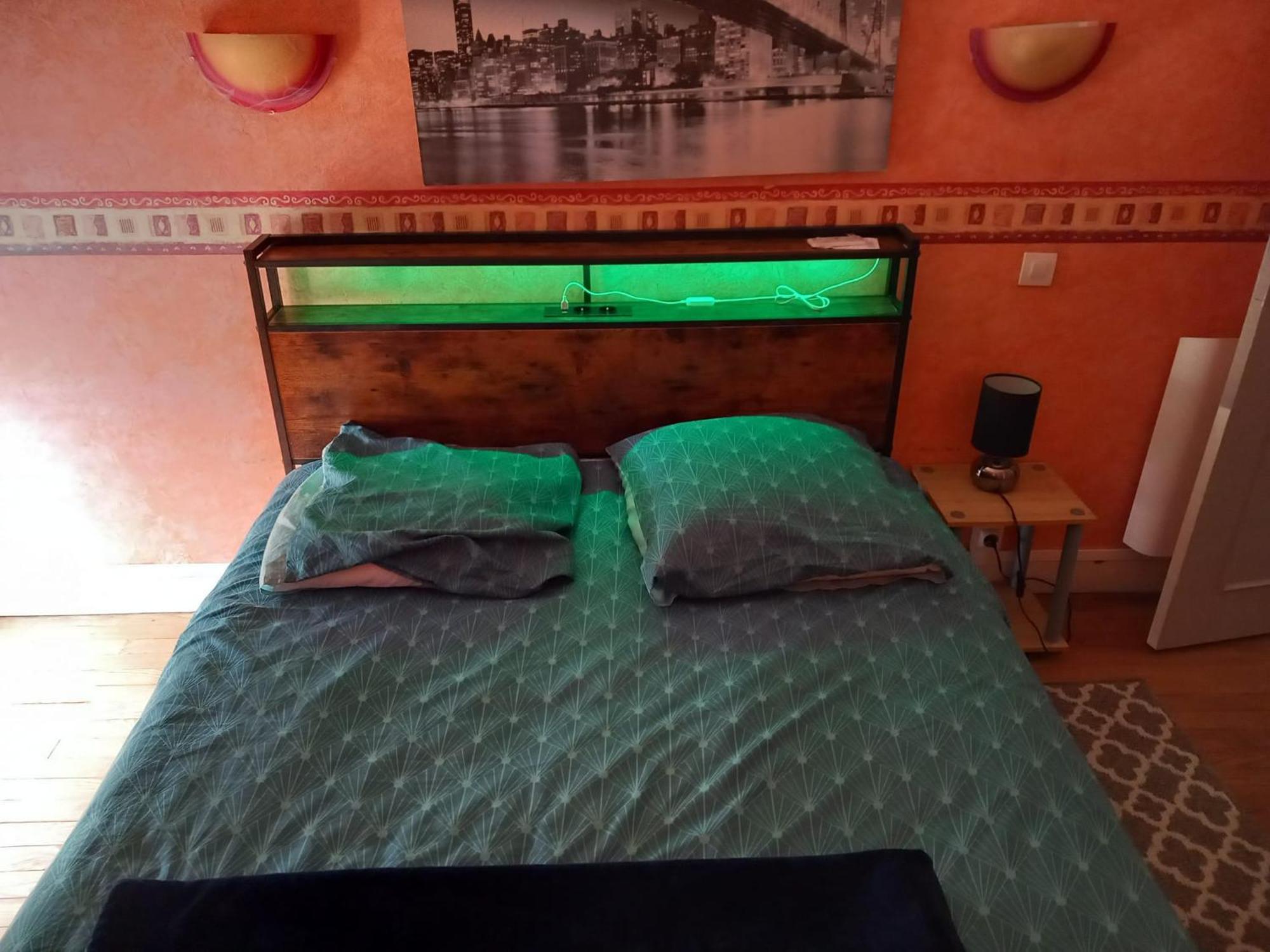 Cap Sud - 53M2- Vue Pyrenees- Hypercentre-Wifi Fibre -Nouvelle Literie Lejlighed Tarbes Eksteriør billede